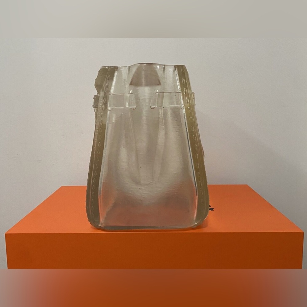 NEW: NOTHING PERSONAL BIRKIN HANDBAG/ Frosted Resin Flower Vase Clear - Picture 3 of 7